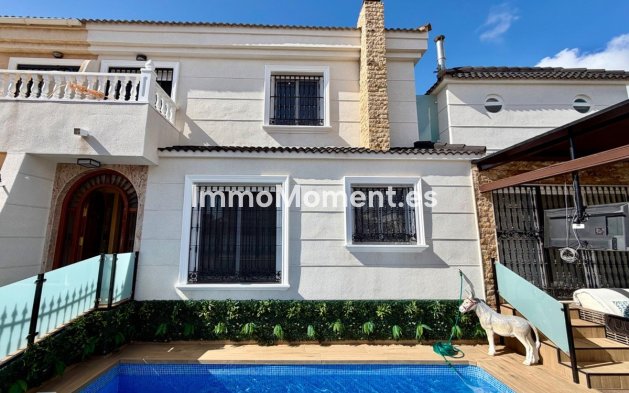 Freistehende Villa - Wiederverkauf - Orihuela - La Zenia
