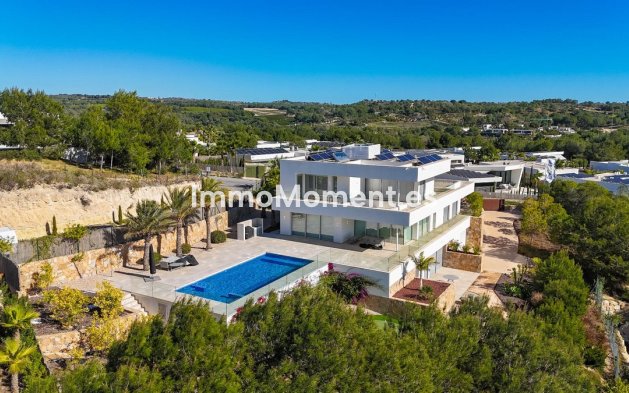 Freistehende Villa - Wiederverkauf - Orihuela - Las Colinas Golf
