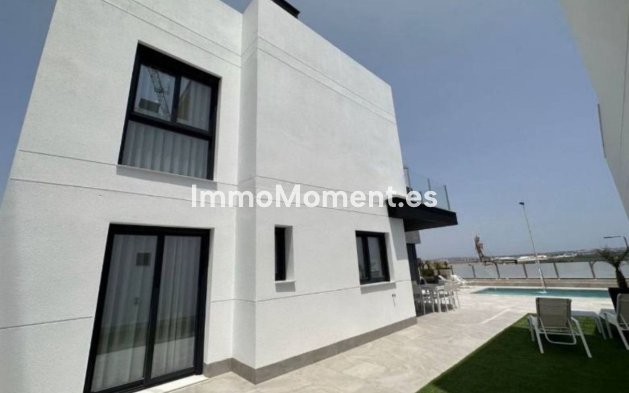Freistehende Villa - Wiederverkauf - Orihuela - Los Altos