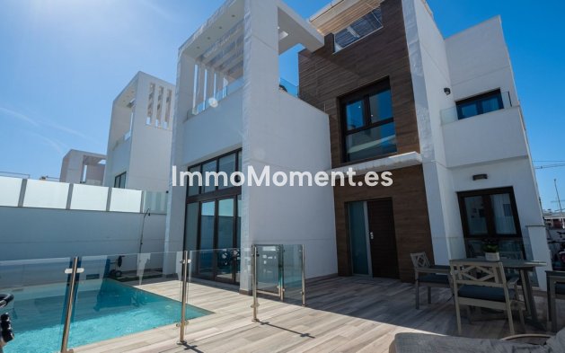 Freistehende Villa - Wiederverkauf - Orihuela - Los Balcones - Los Altos del Edén
