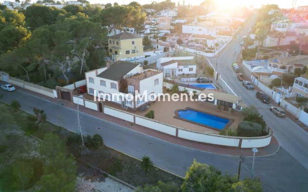 Freistehende Villa - Wiederverkauf - Orihuela - Los Balcones