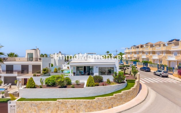 Freistehende Villa - Wiederverkauf - San Fulgencio - La Marina