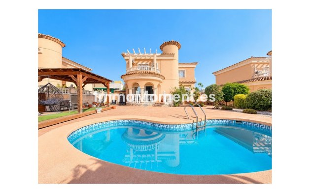 Freistehende Villa - Wiederverkauf - San Fulgencio - San Fulgencio Centro