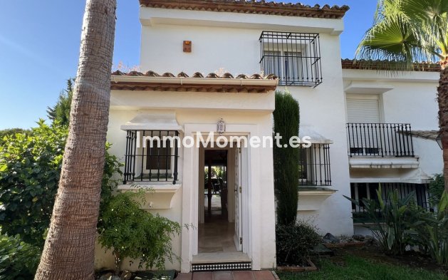 Geschakelde woning - Bestaande woning - El Paraiso - New Golden Mile