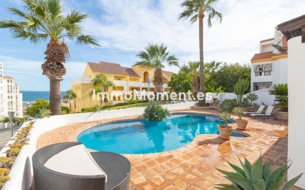 Geschakelde woning - Bestaande woning - Estepona  - Estepona Centro