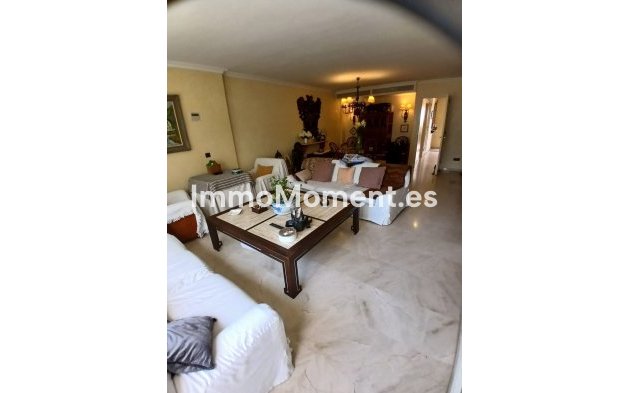 Geschakelde woning - Bestaande woning - Estepona  - Estepona Centro