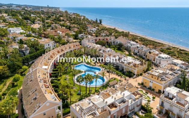 Geschakelde woning - Bestaande woning - Marbella - Bahía de Marbella