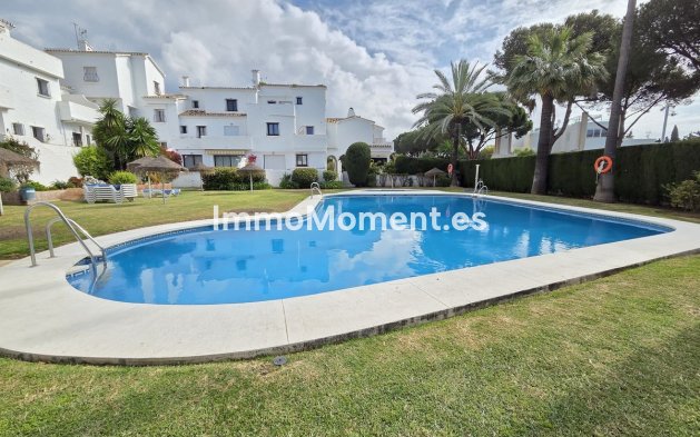 Geschakelde woning - Bestaande woning - Marbella - Nueva Andalucía