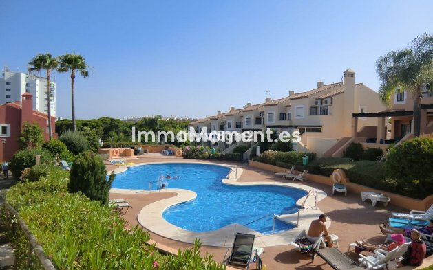 Geschakelde woning - Bestaande woning - Mijas - Calahonda