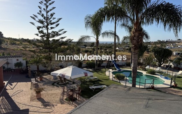 Grond - Bestaande woning - Estepona  - Estepona Centro