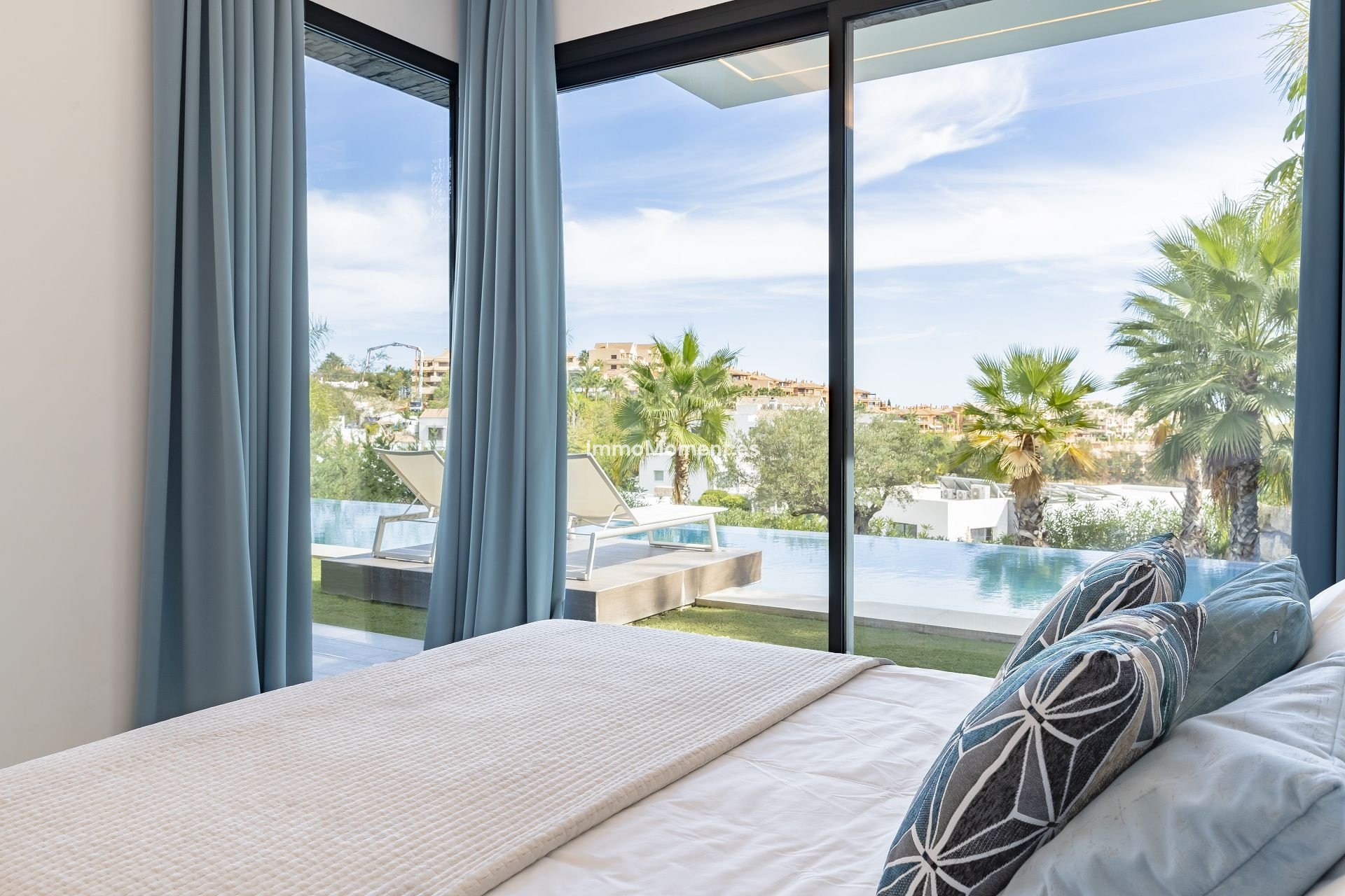 Kurzzeitvermietung - Freistehende Villa - Benahavís