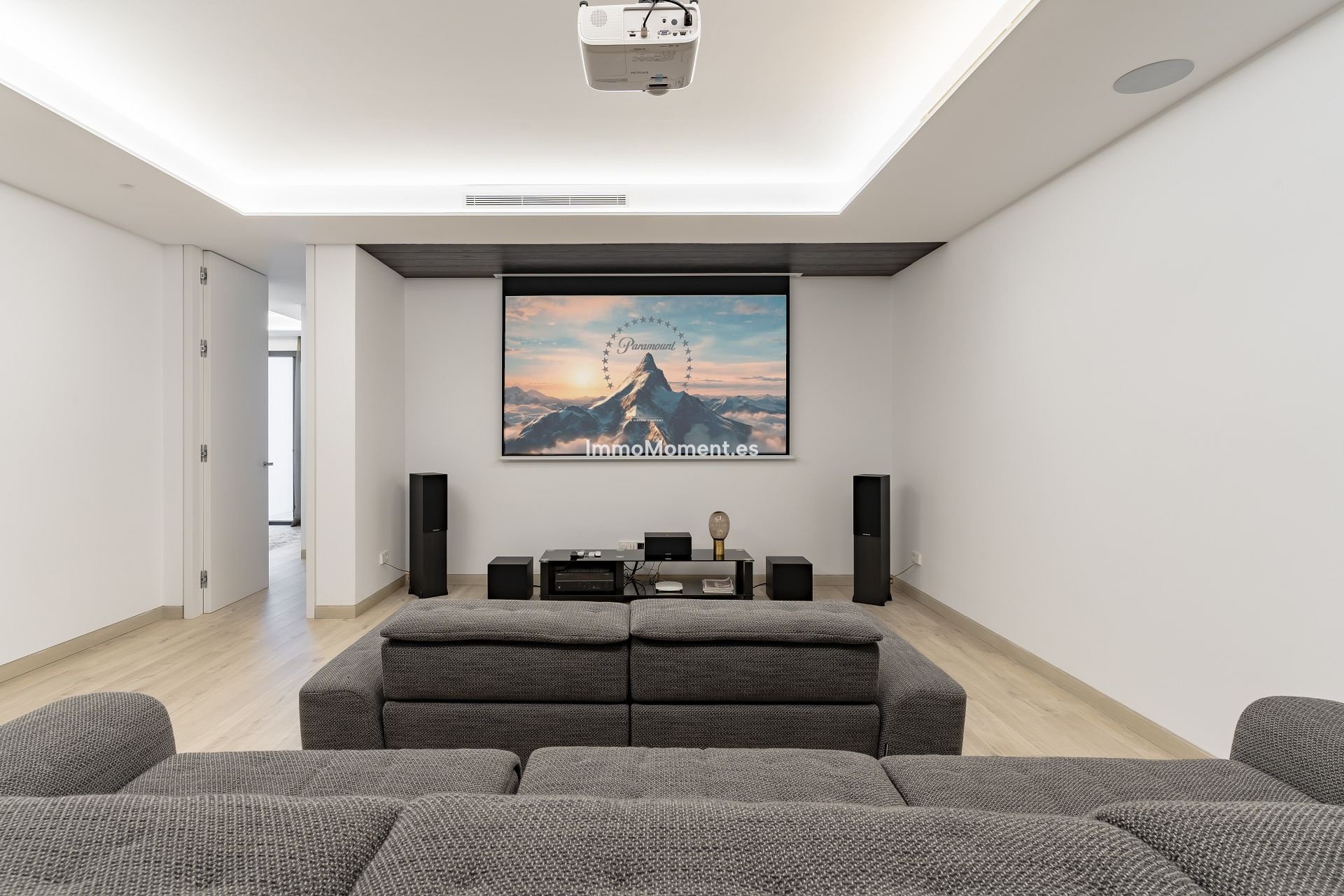 Kurzzeitvermietung - Freistehende Villa - Benahavís