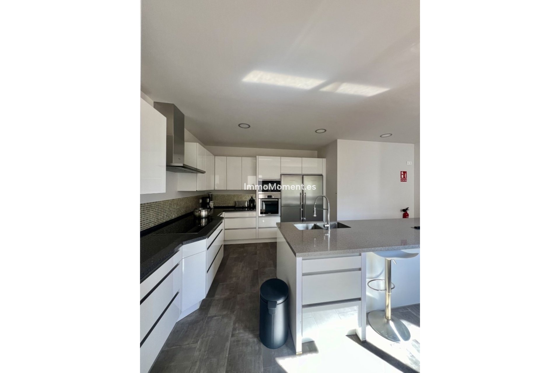 Kurzzeitvermietung - Freistehende Villa - Marbella Est - Marbella