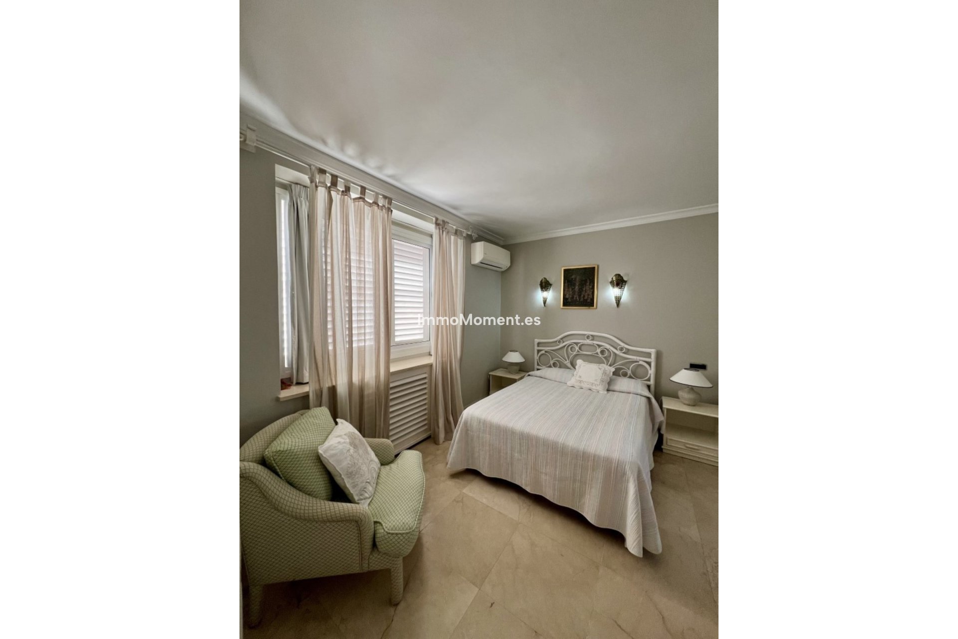 Kurzzeitvermietung - Freistehende Villa - Marbella Est - Marbella