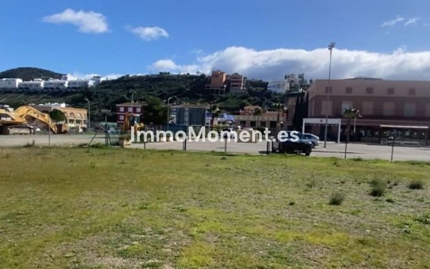 Land - Resale - Inland  - Coín