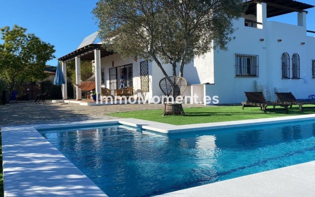 Landhaus - Wiederverkauf - Estepona  - Estepona Centro