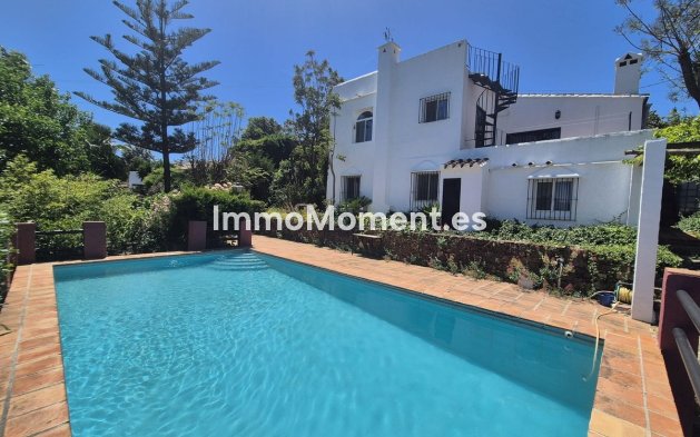 Landhaus - Wiederverkauf -   Inländisch - Alhaurín el Grande Centro