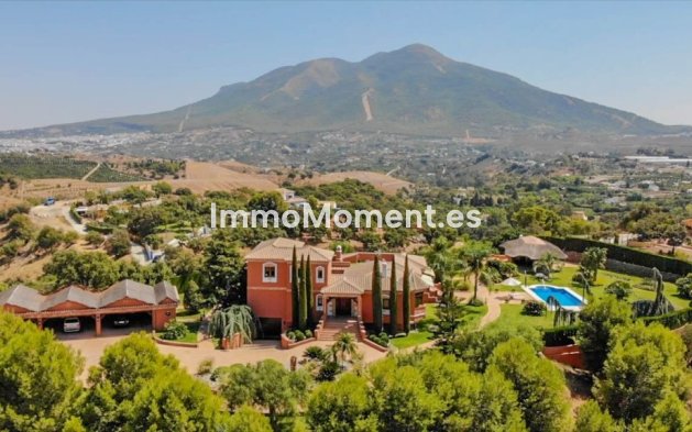 Landhaus - Wiederverkauf -   Inländisch - Coín