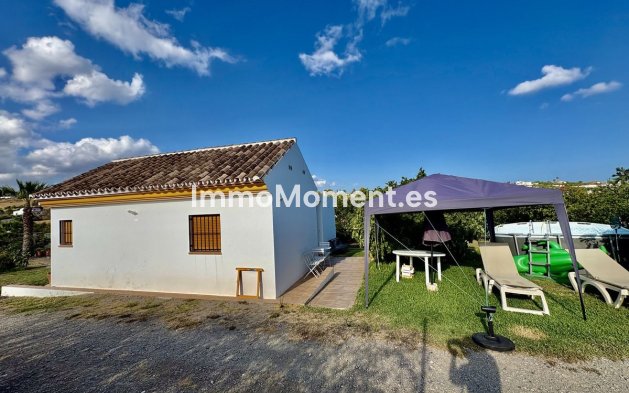 Landhuis - Bestaande woning - Estepona  - El Padron