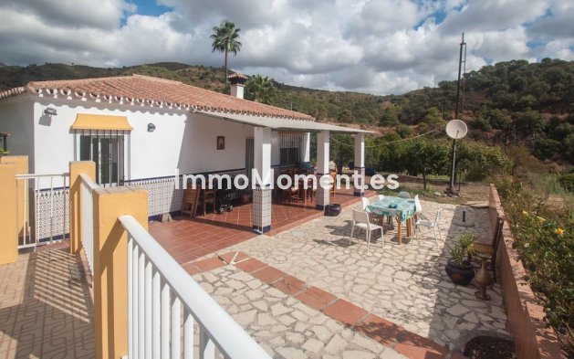 Landhuis - Bestaande woning - Estepona  - Estepona Centro