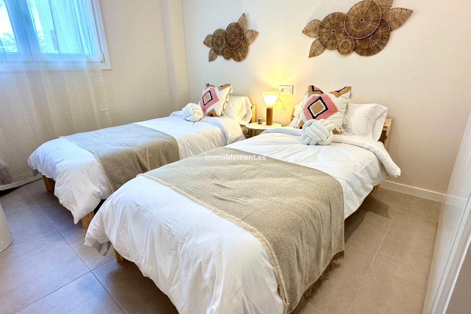 Lange termijn verhuur - Appartement - Estepona  - Cancelada