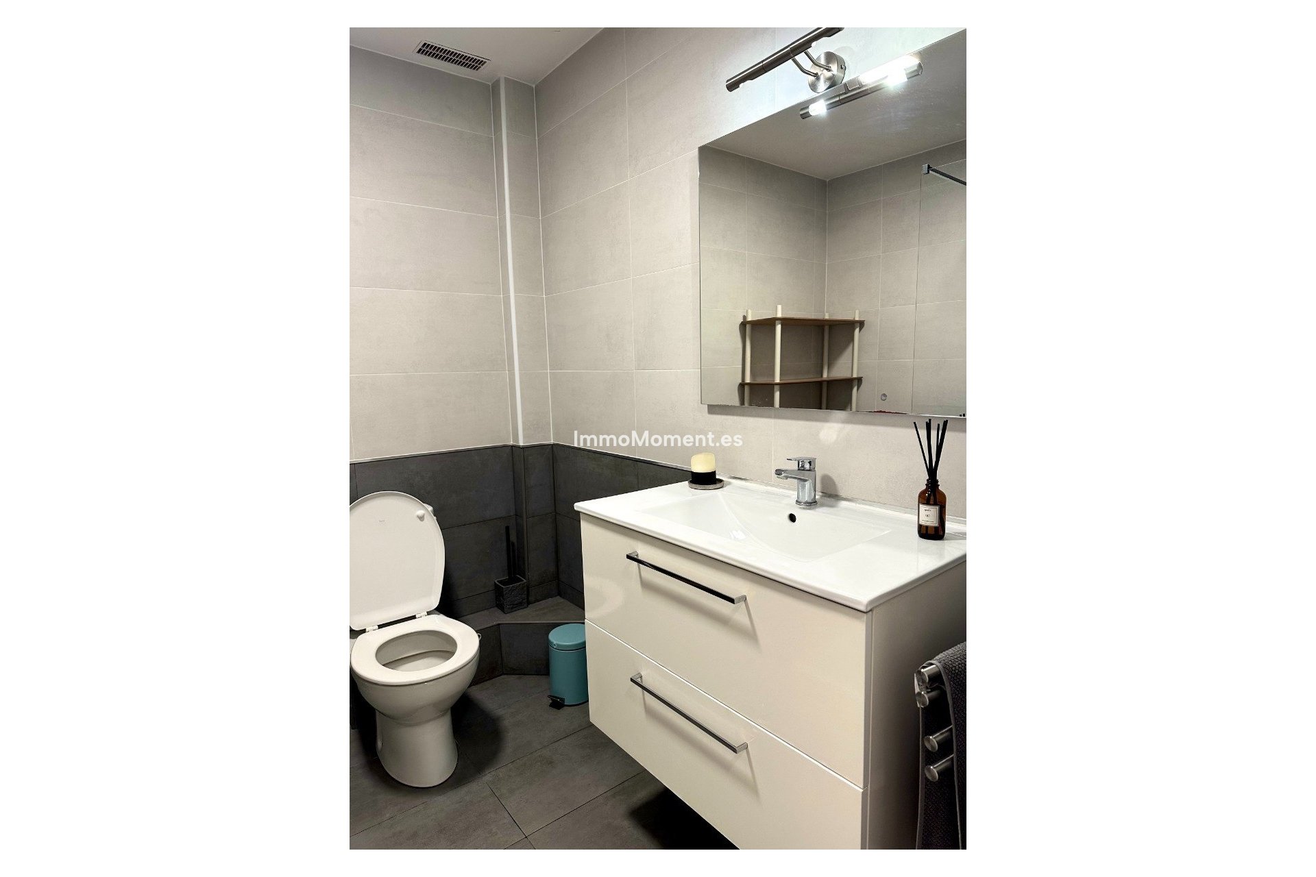 Lange termijn verhuur - Appartement - Estepona  - Estepona Centro