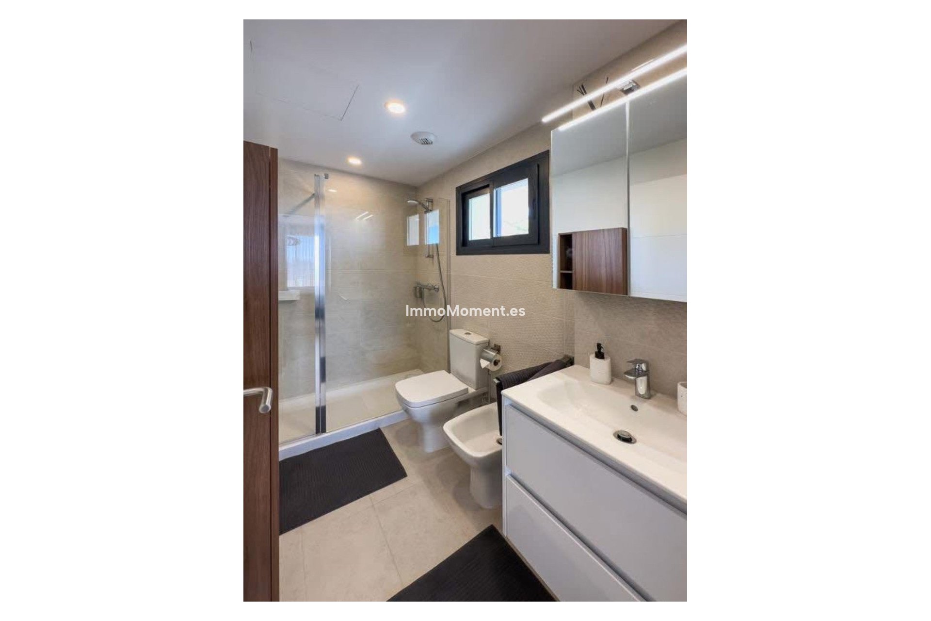 Lange termijn verhuur - Appartement - Estepona  - Estepona