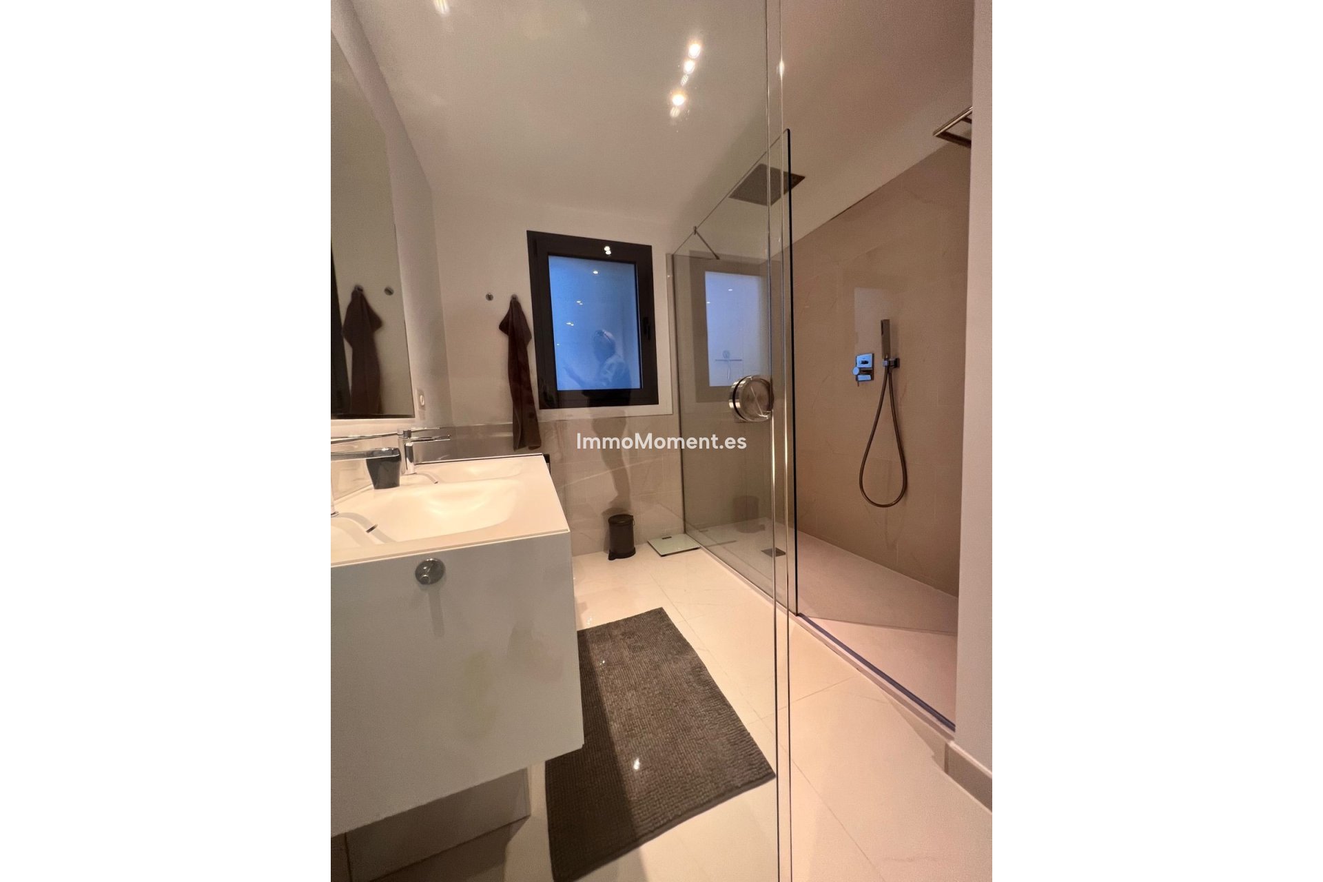 Location de courte durée - Appartement - Estepona  - Atalaya