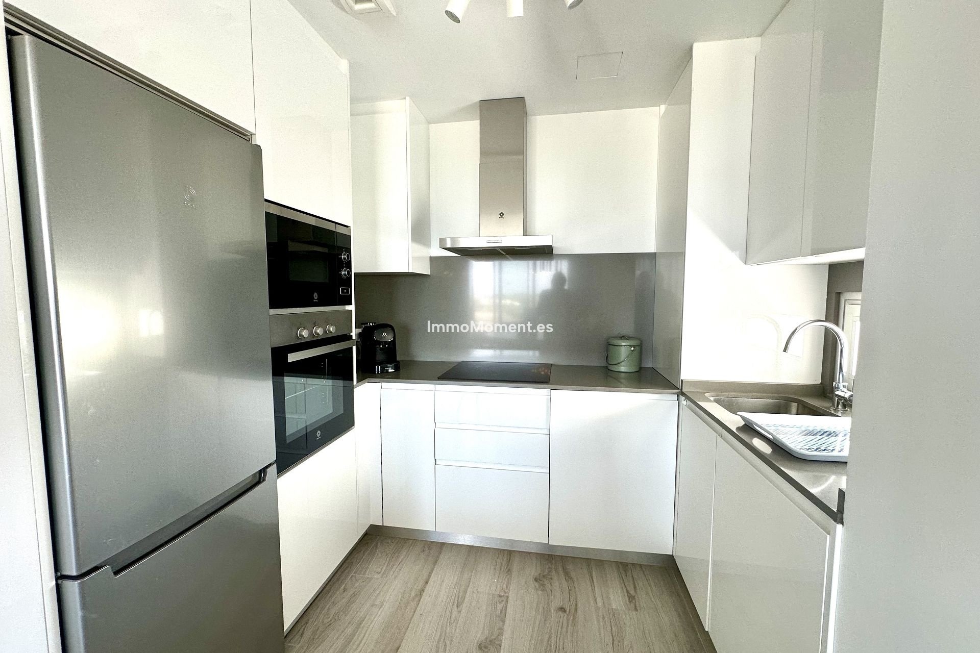 Location de courte durée - Appartement - Estepona  - Cancelada