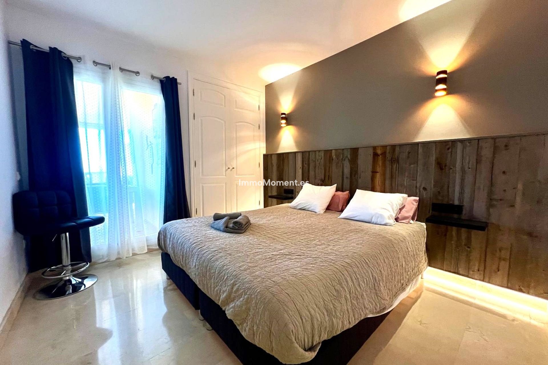 Location de courte durée - Appartement - Marbella - Elviria