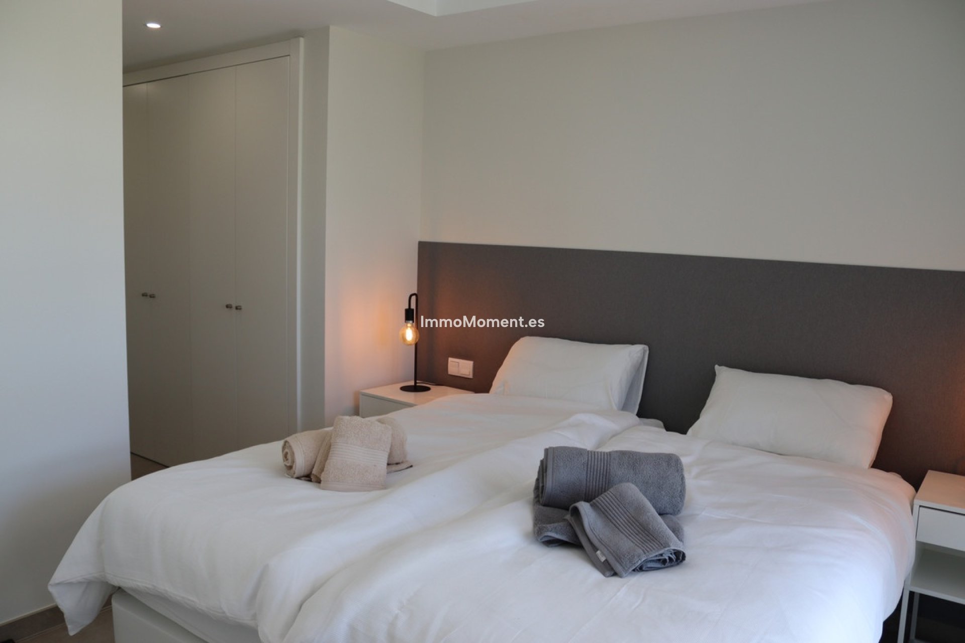 Location de courte durée - Penthouse - Estepona  - Cancelada