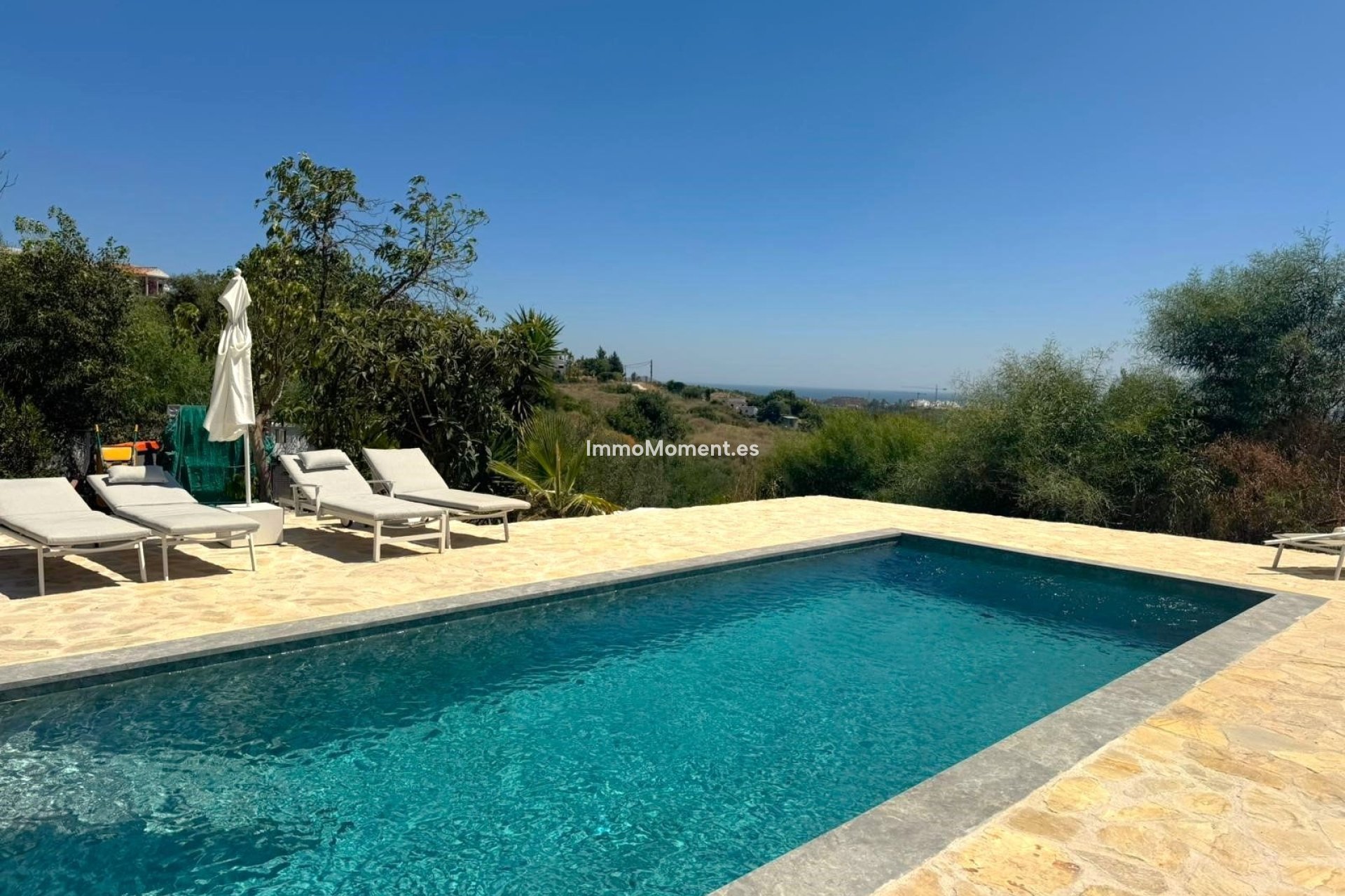 Location de courte durée - Villa individuelle - Estepona  - El Padron