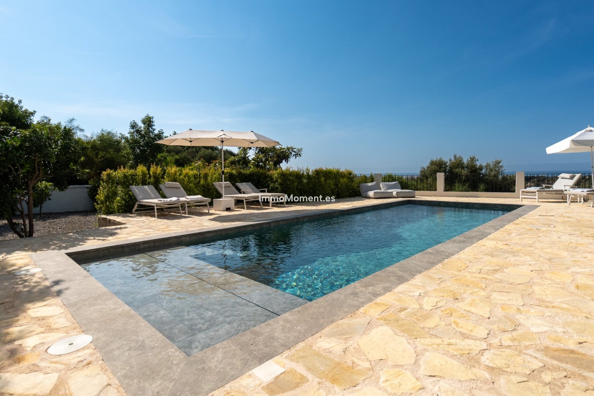 Location de courte durée - Villa individuelle - Estepona  - El Padron