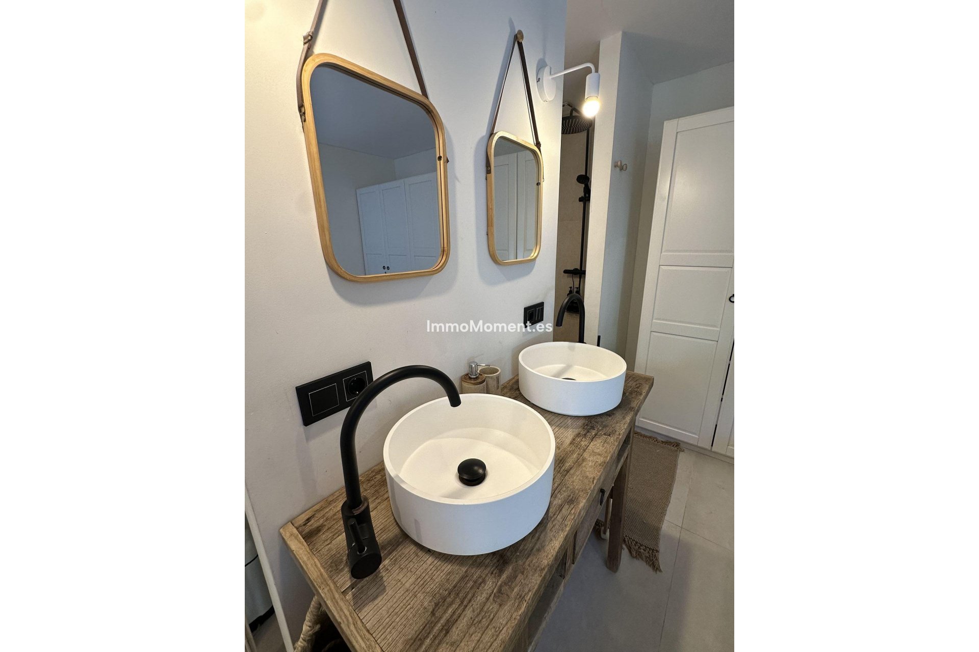 Location de courte durée - Villa individuelle - Estepona Oost - Costalita