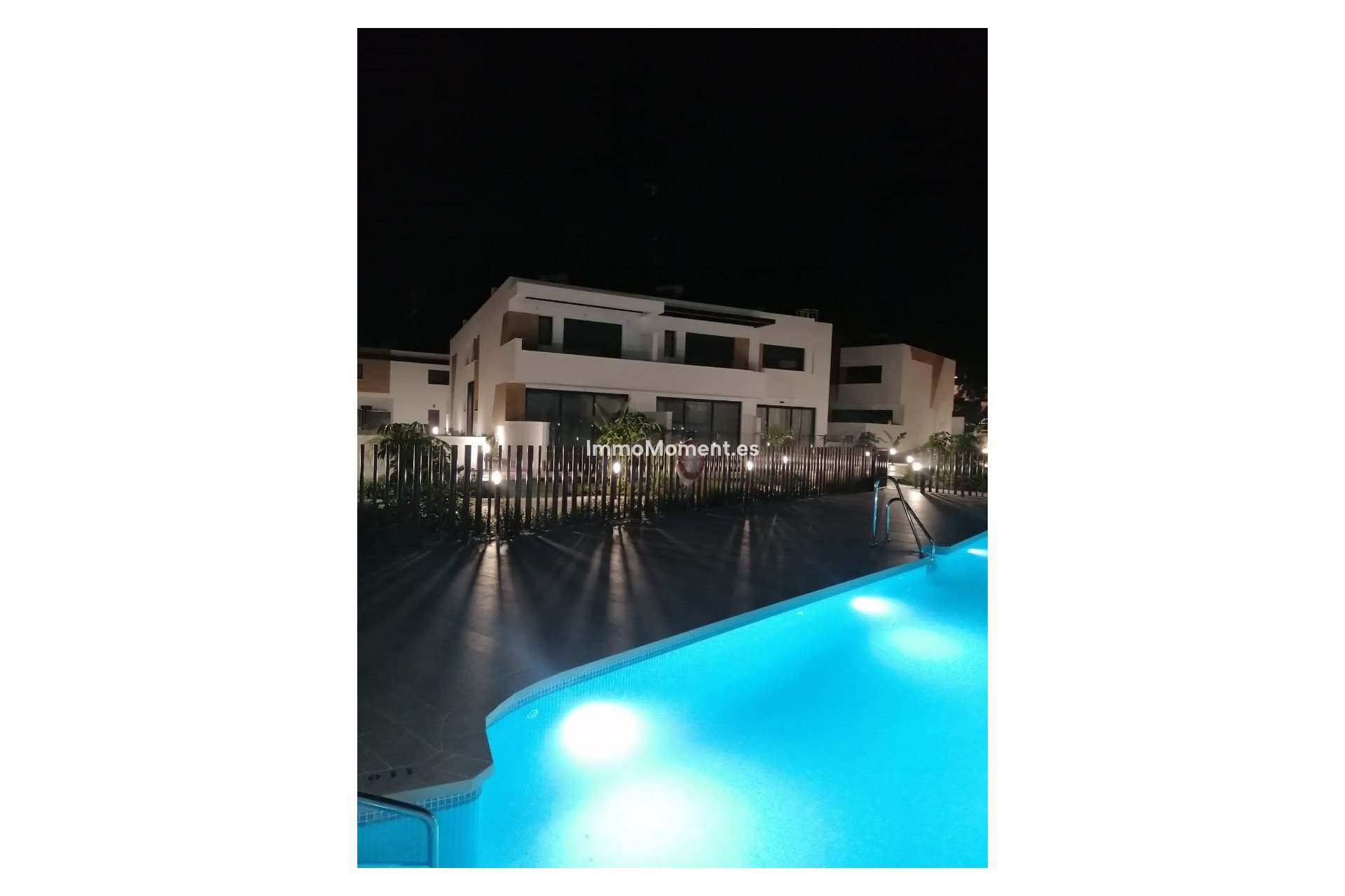 Location de longue durée - Maison mitoyenne - Marbella - Nueva Andalucía