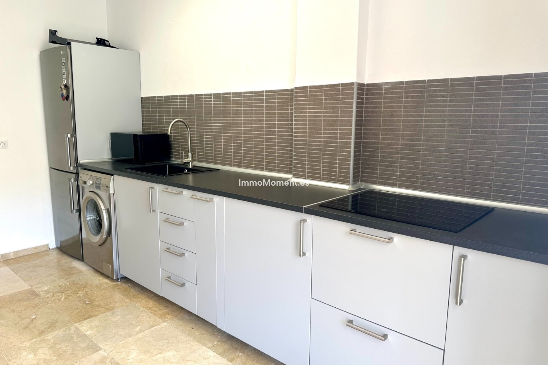 Long Term Rentals - Apartment - Estepona - Estepona Centro