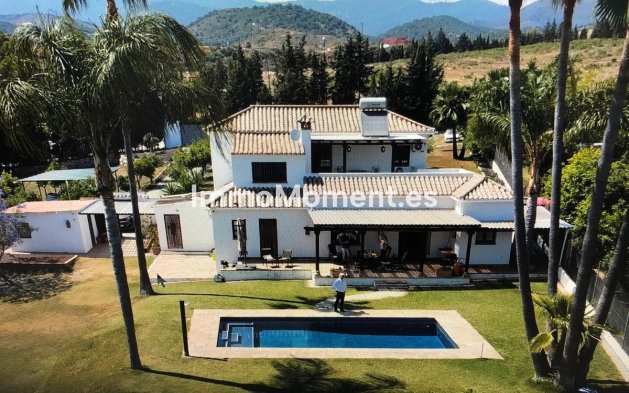 Maison de campagne - Revente - Estepona  - Estepona Centro