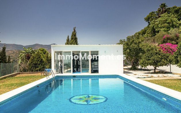 Maison de campagne - Revente - Estepona  - RSO-32921