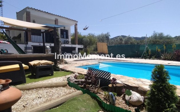 Maison de campagne - Revente - Intérieur                       - Monda