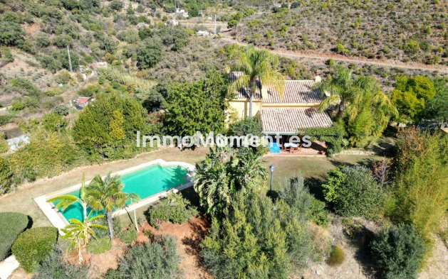 Maison de campagne - Revente - Intérieur                       - Ojén