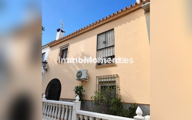 Maison mitoyenne - Revente - Estepona  - Estepona Centro