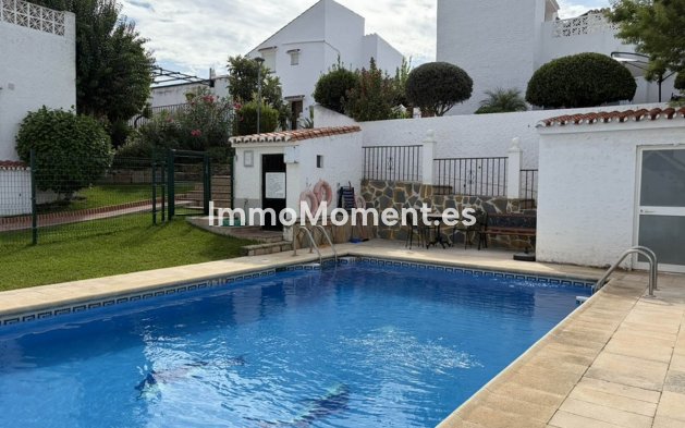 Maison mitoyenne - Revente - Estepona  - Estepona Centro