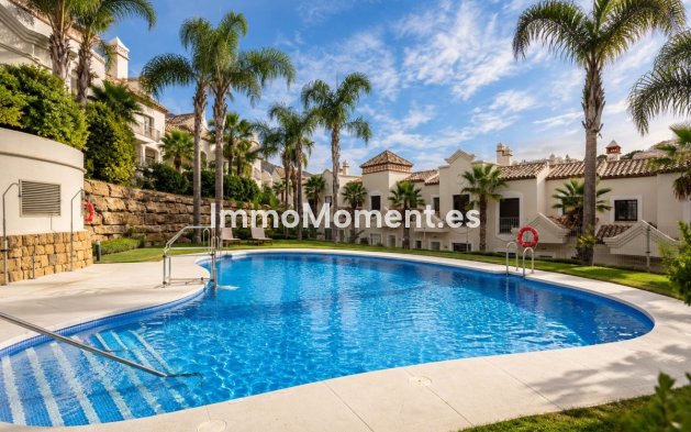 Maison mitoyenne - Revente - Estepona  - Estepona Centro
