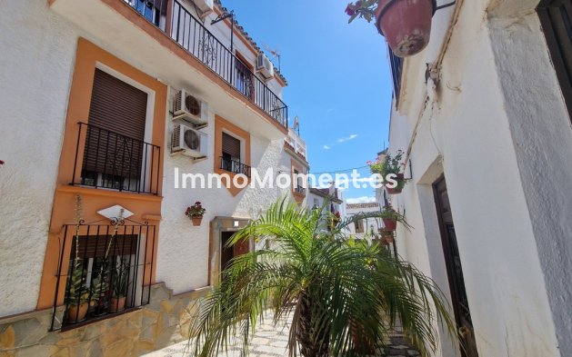 Maison mitoyenne - Revente - Estepona  - Estepona Centro