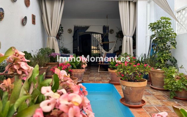 Maison mitoyenne - Revente - Intérieur                       - Alora