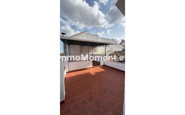 Maison mitoyenne - Revente - Intérieur                       - Guaro