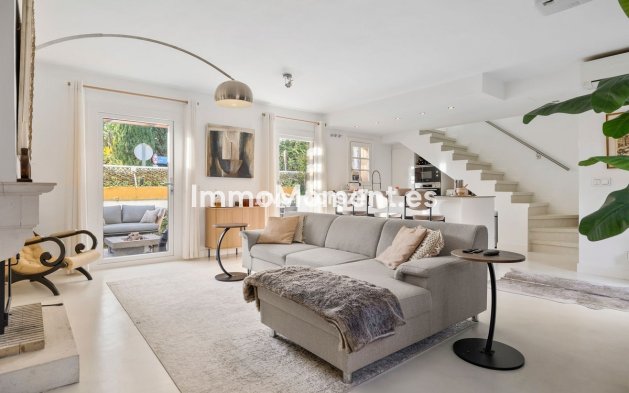 Maison mitoyenne - Revente - Marbella - Guadalmina Baja
