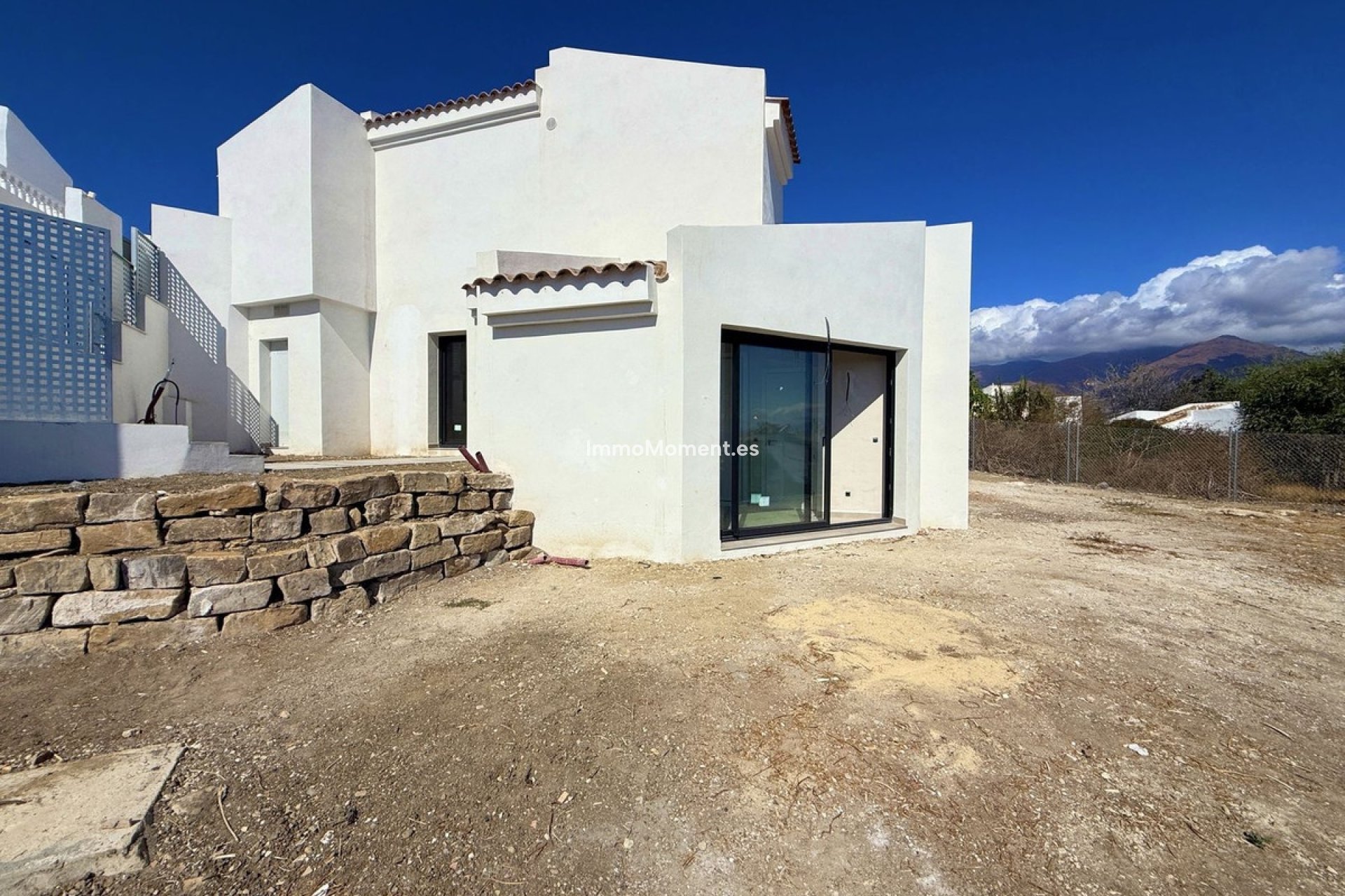 Neubau - Freistehende Villa - Estepona  - Estepona Centro