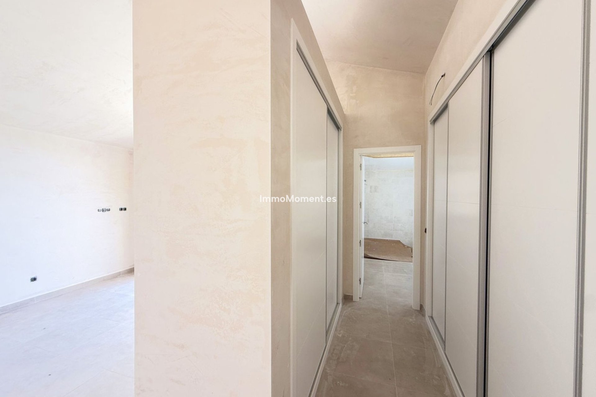 Neubau - Freistehende Villa - Estepona  - Estepona Centro