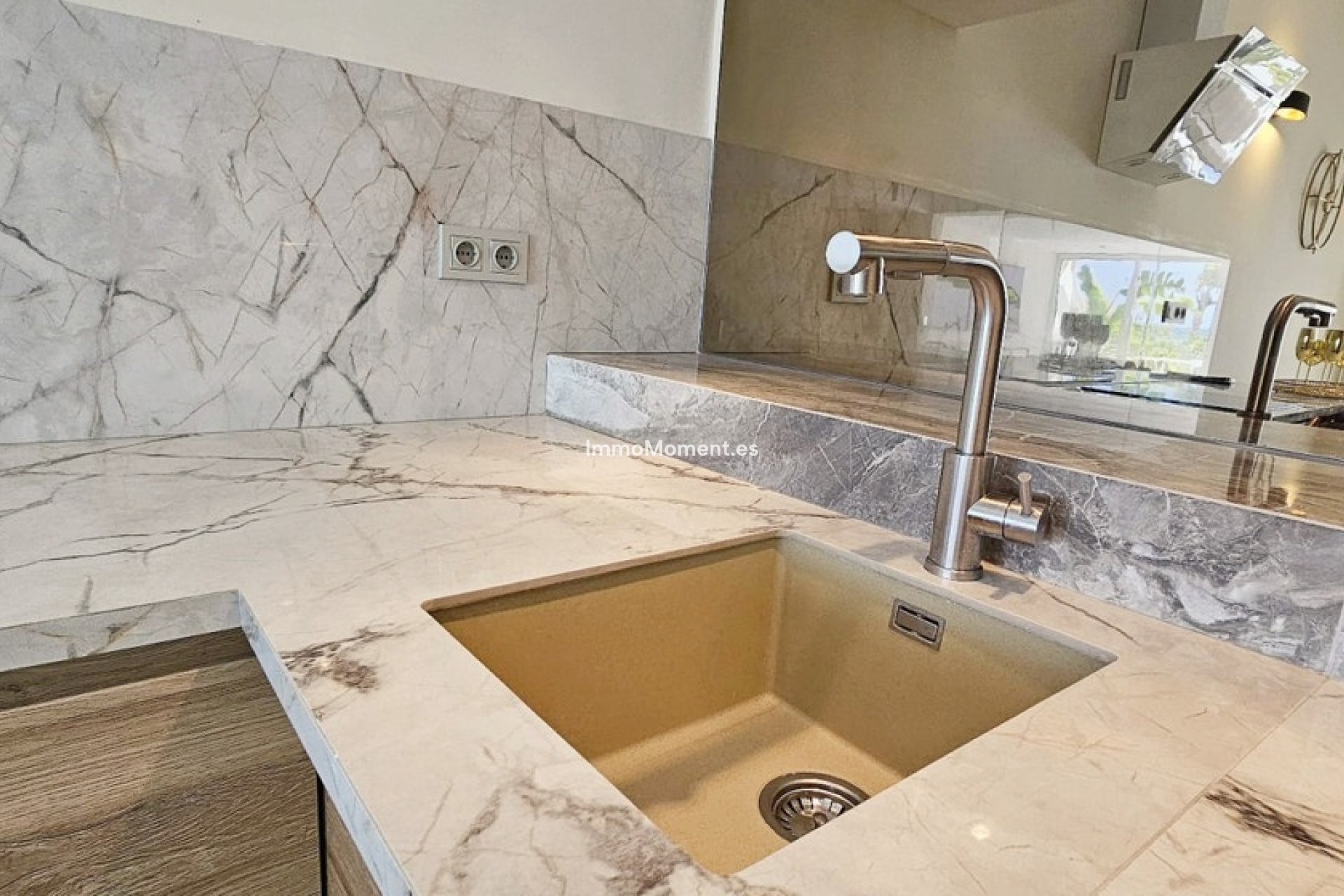 Neubau - Freistehende Villa - Estepona  - Estepona Centro